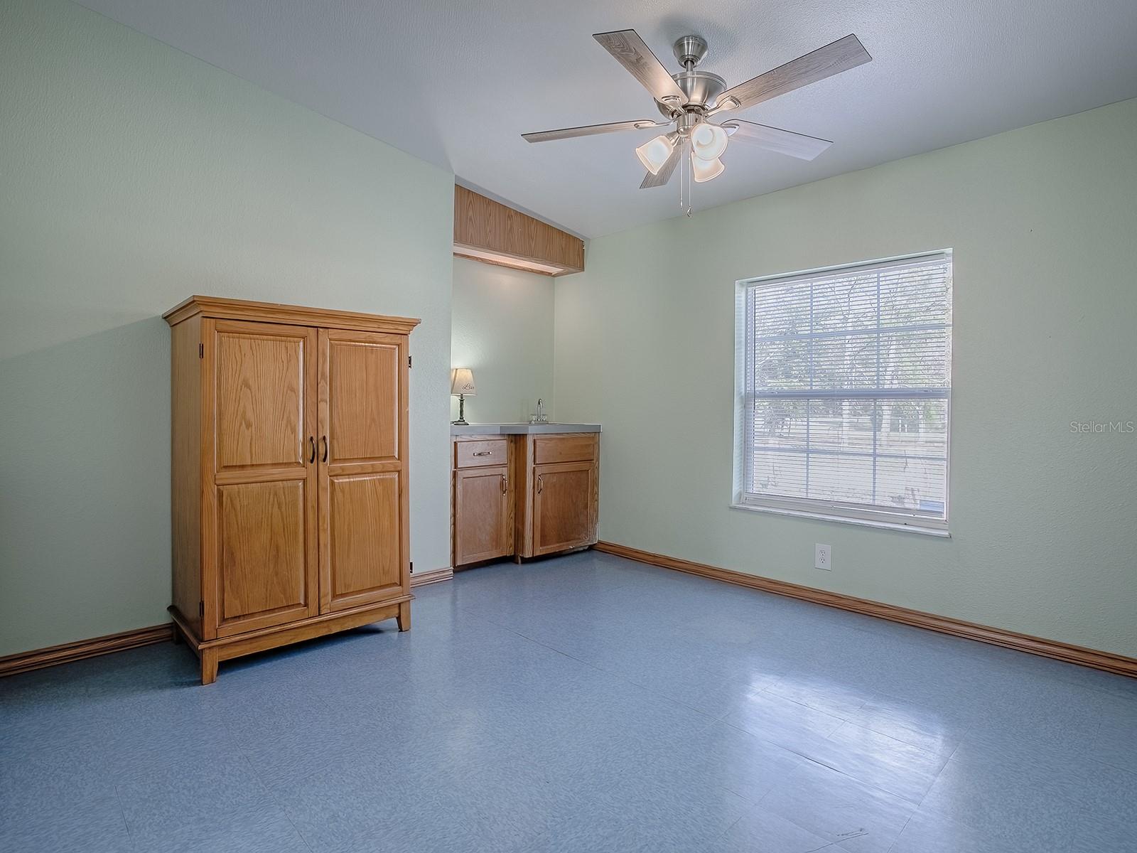 2569 CR 673, BUSHNELL, FL, 33513