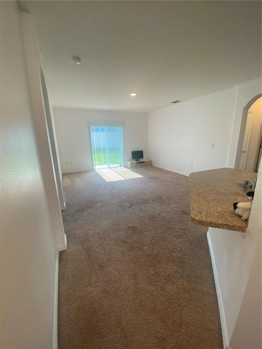 240 WILLOW BEND DR, DAVENPORT, FL, 33897