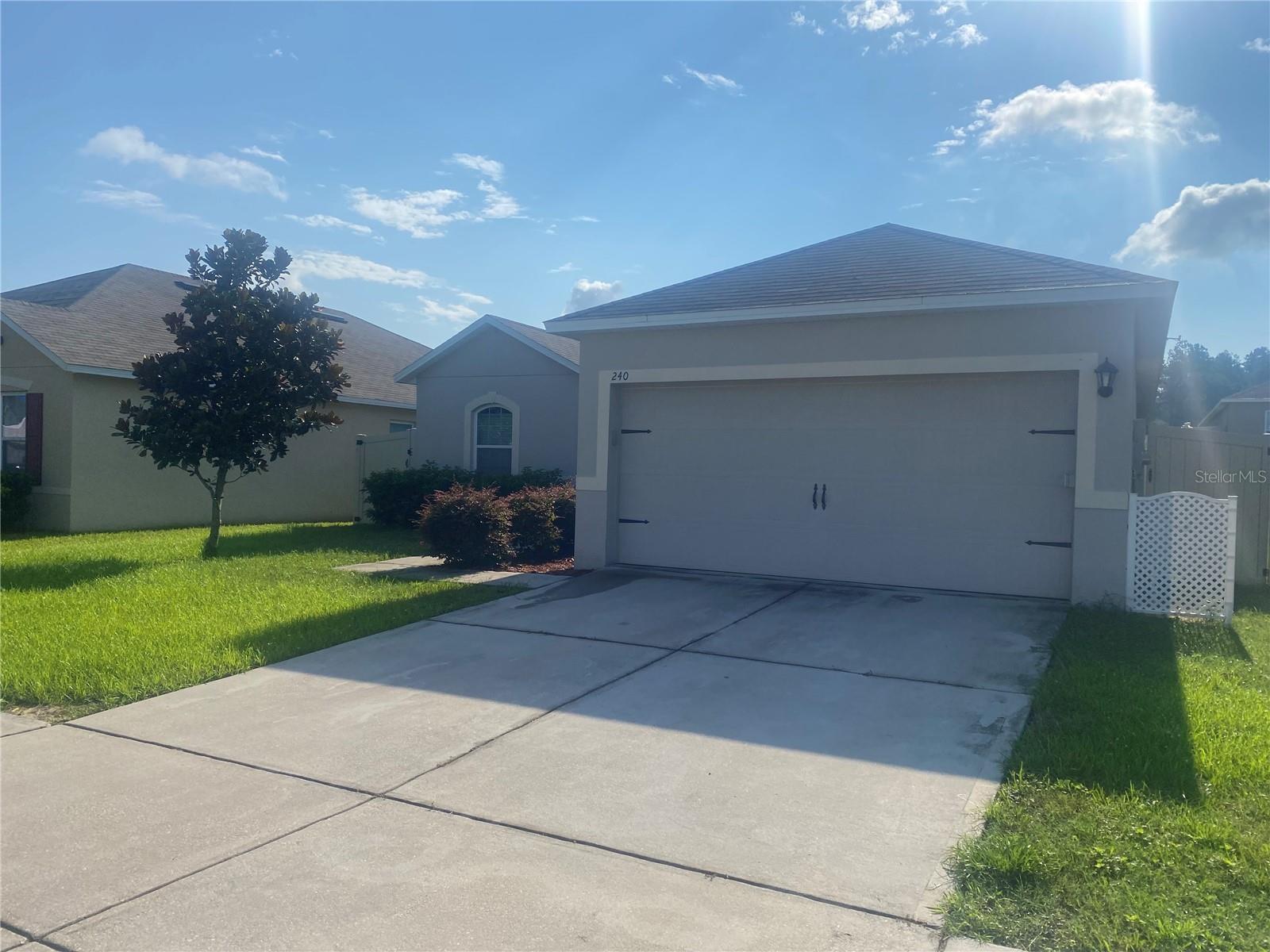 240 WILLOW BEND DR, DAVENPORT, FL, 33897