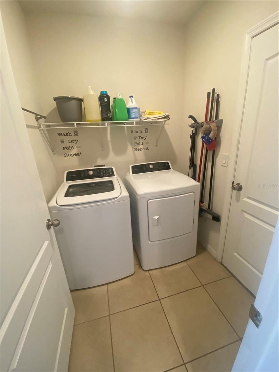 240 WILLOW BEND DR, DAVENPORT, FL, 33897