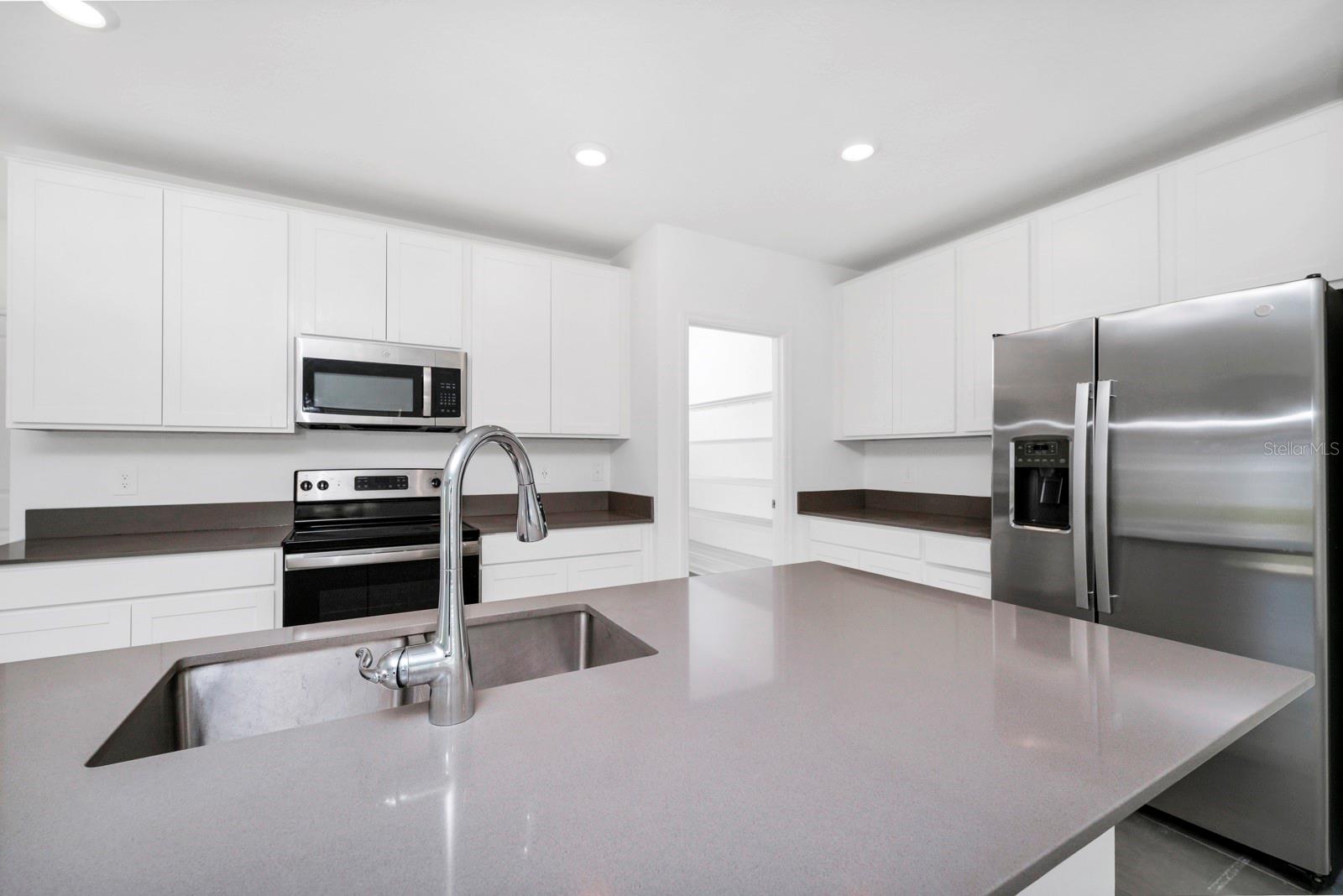 222 BRAVE RD, DAVENPORT, FL, 33837