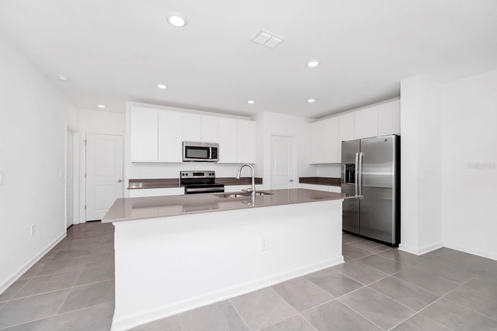 222 BRAVE RD, DAVENPORT, FL, 33837