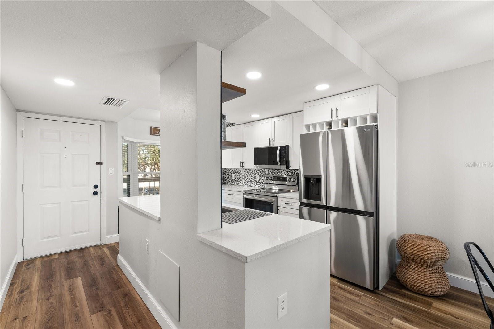 1324 PASADENA AVE S #204, SOUTH PASADENA, FL, 33707