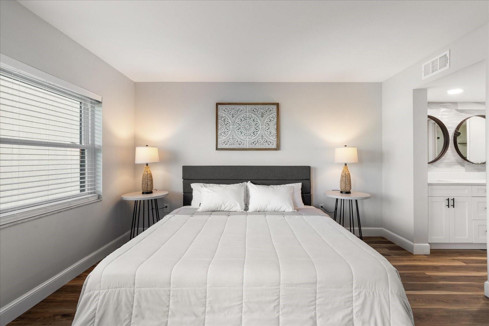 1324 PASADENA AVE S #204, SOUTH PASADENA, FL, 33707