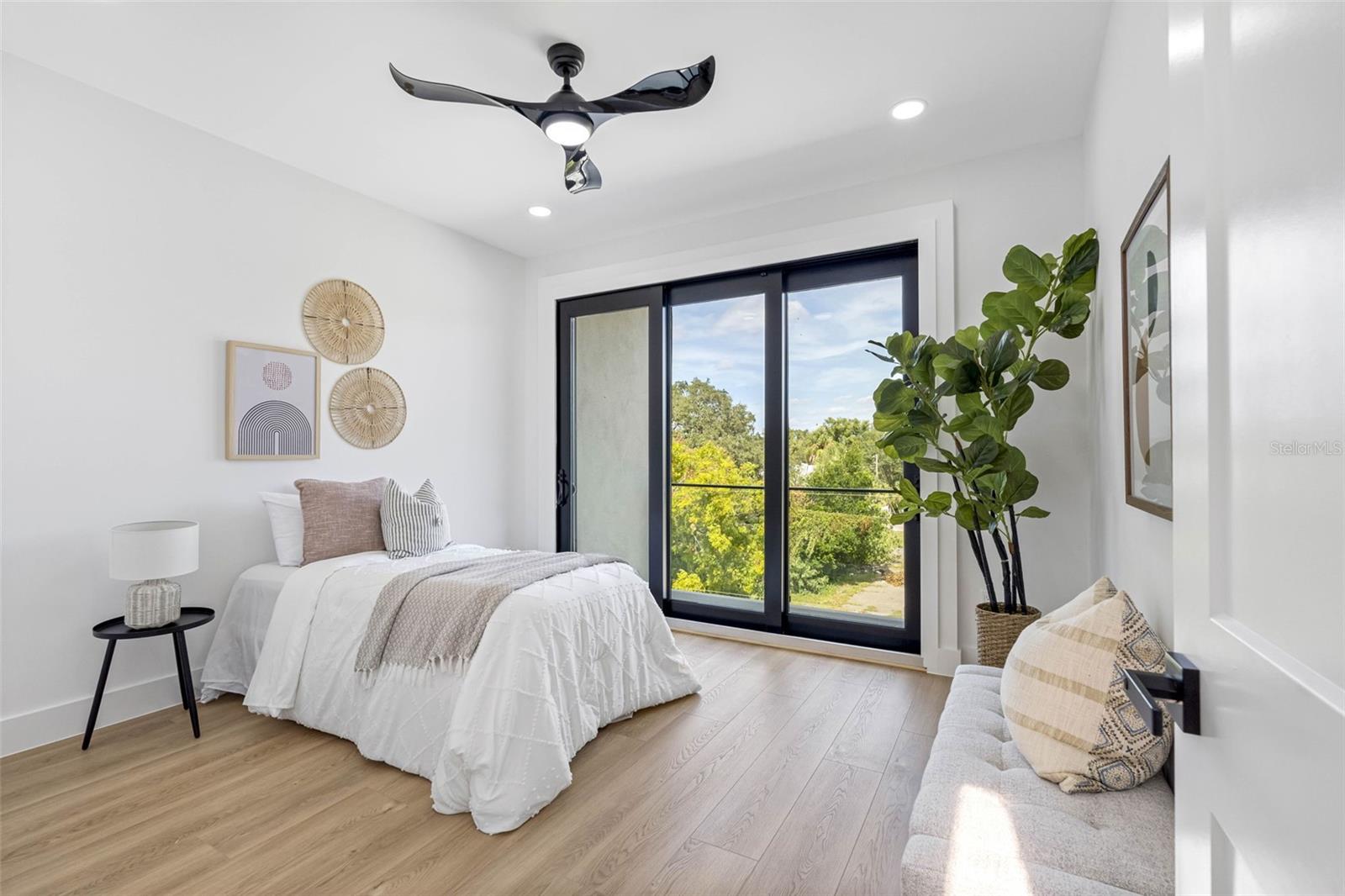 101 W WARREN AVE #1, TAMPA, FL, 33602