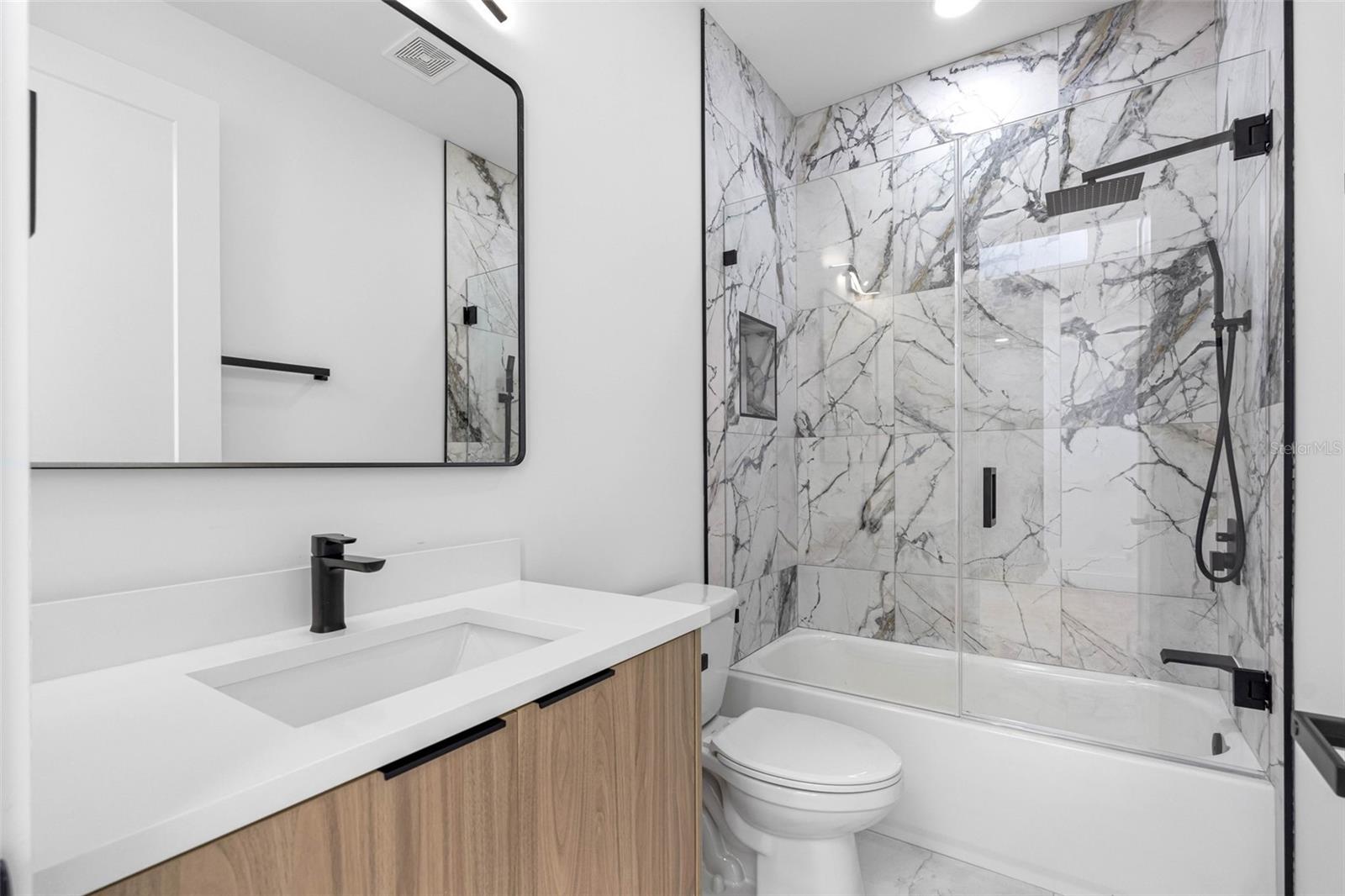 101 W WARREN AVE #1, TAMPA, FL, 33602