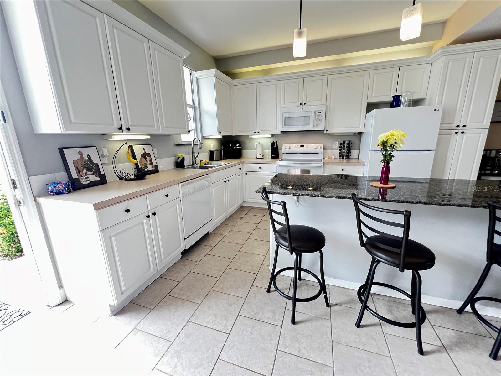 2043 GRAND OAK DR, KISSIMMEE, FL, 34744