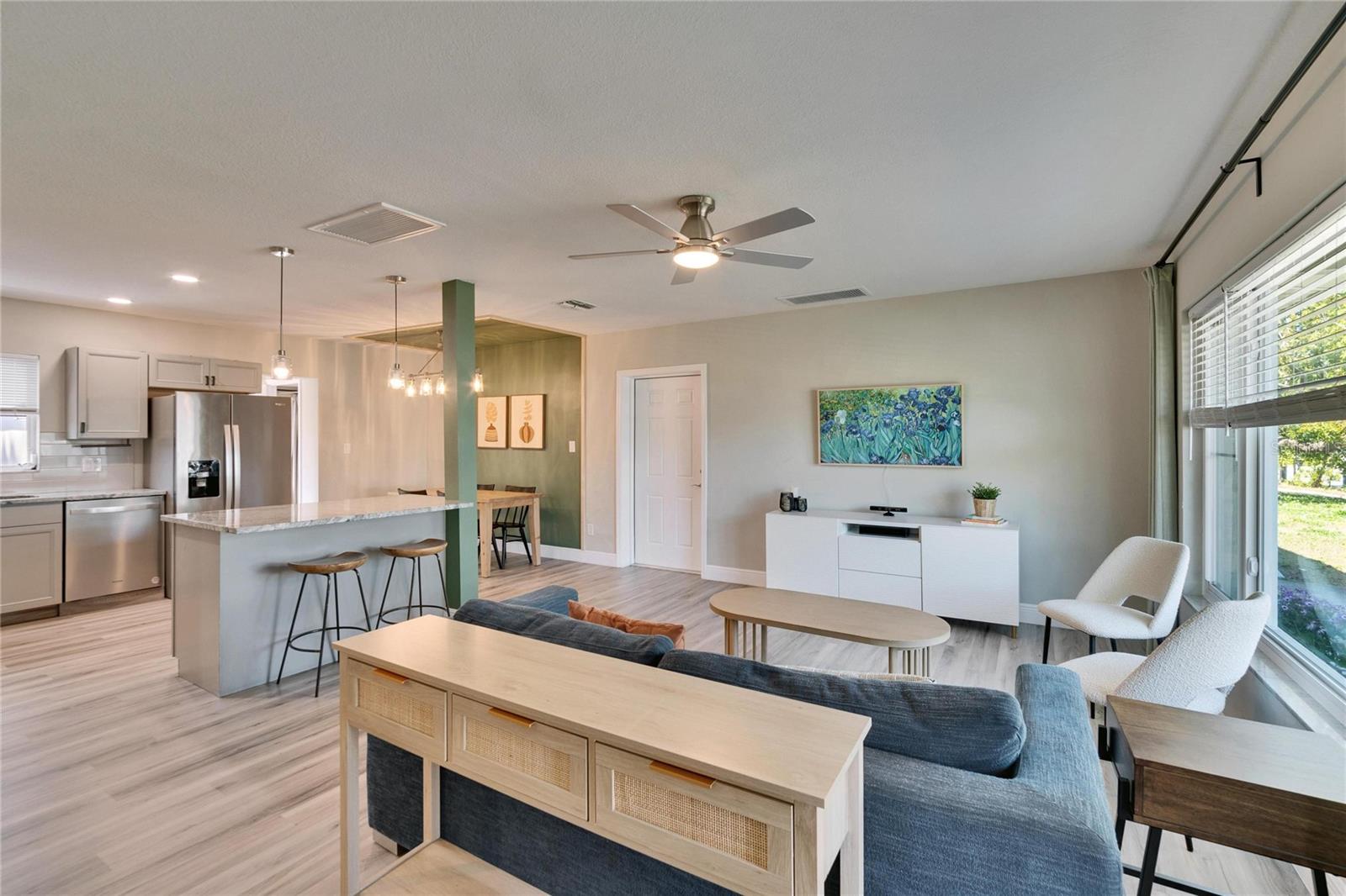 930 DUMONT DR, DUNEDIN, FL, 34698