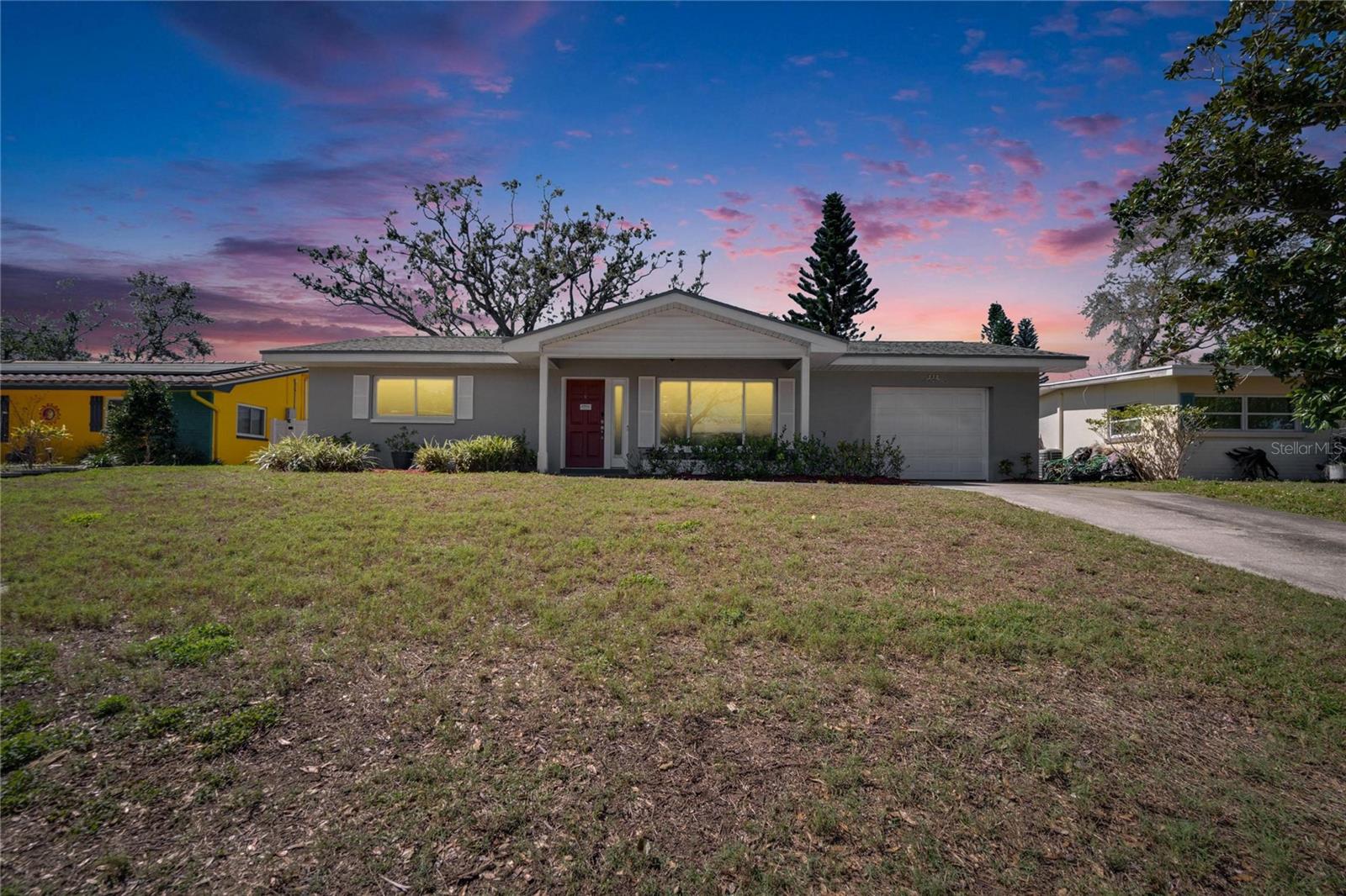 930 DUMONT DR, DUNEDIN, FL, 34698