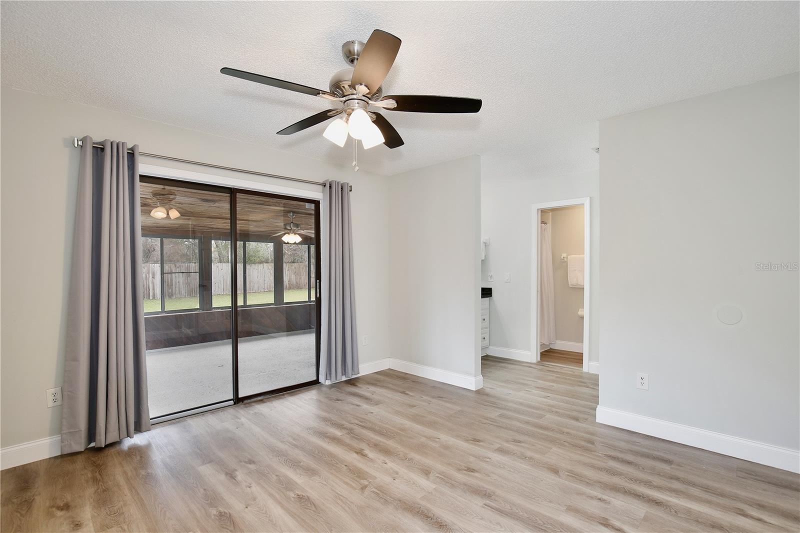 592 ELDRON AVE, DELTONA, FL, 32738