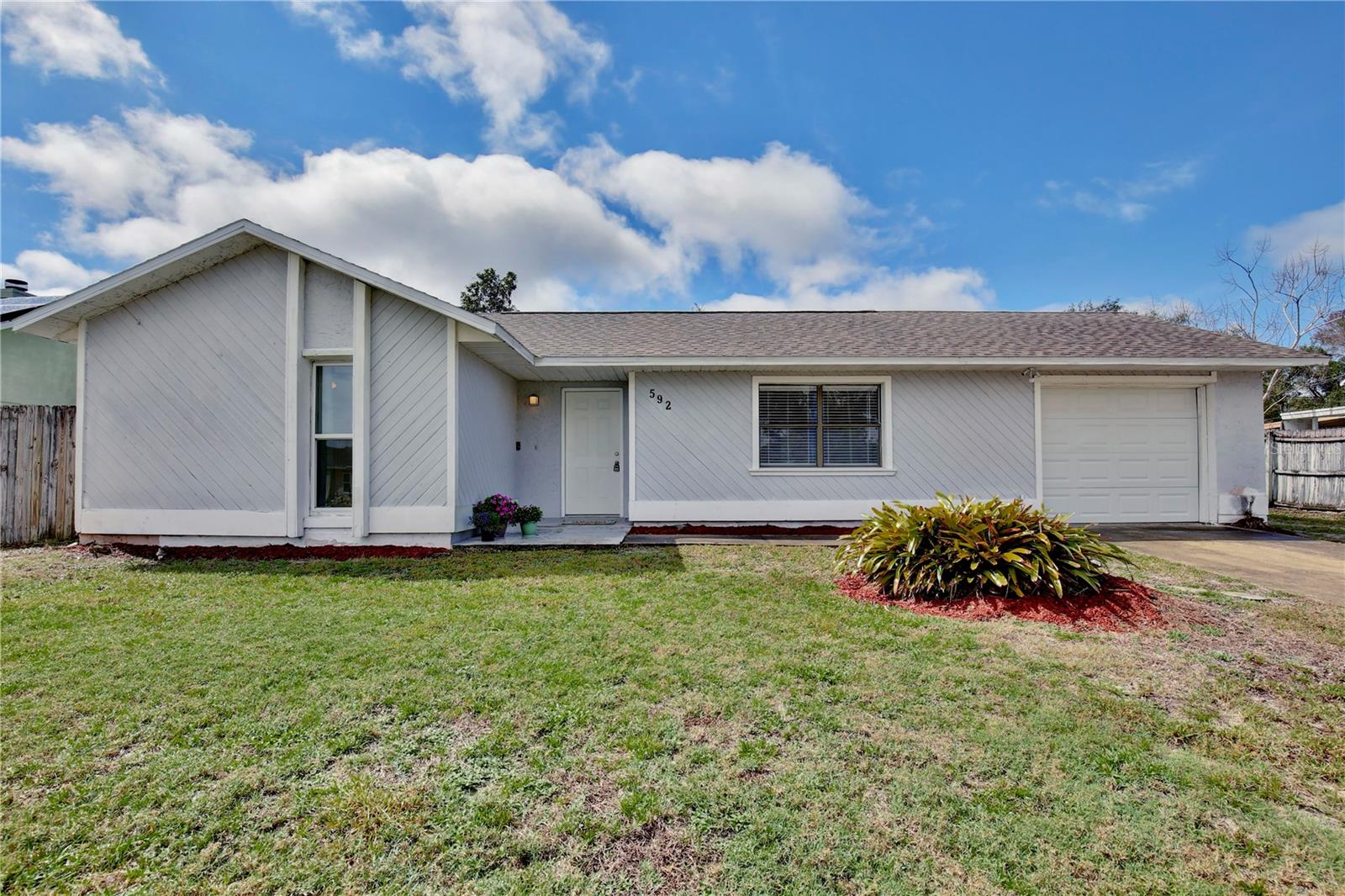 592 ELDRON AVE, DELTONA, FL, 32738