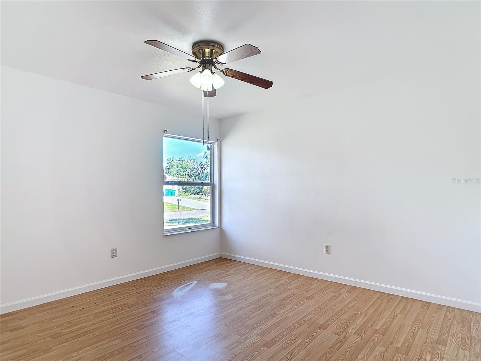 521 FAIRVIEW AVE NW, PORT CHARLOTTE, FL, 33952