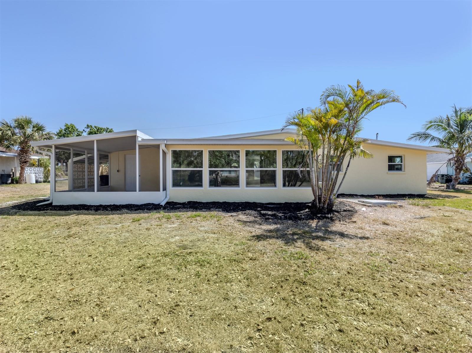 501 DONA DR, NOKOMIS, FL, 34275