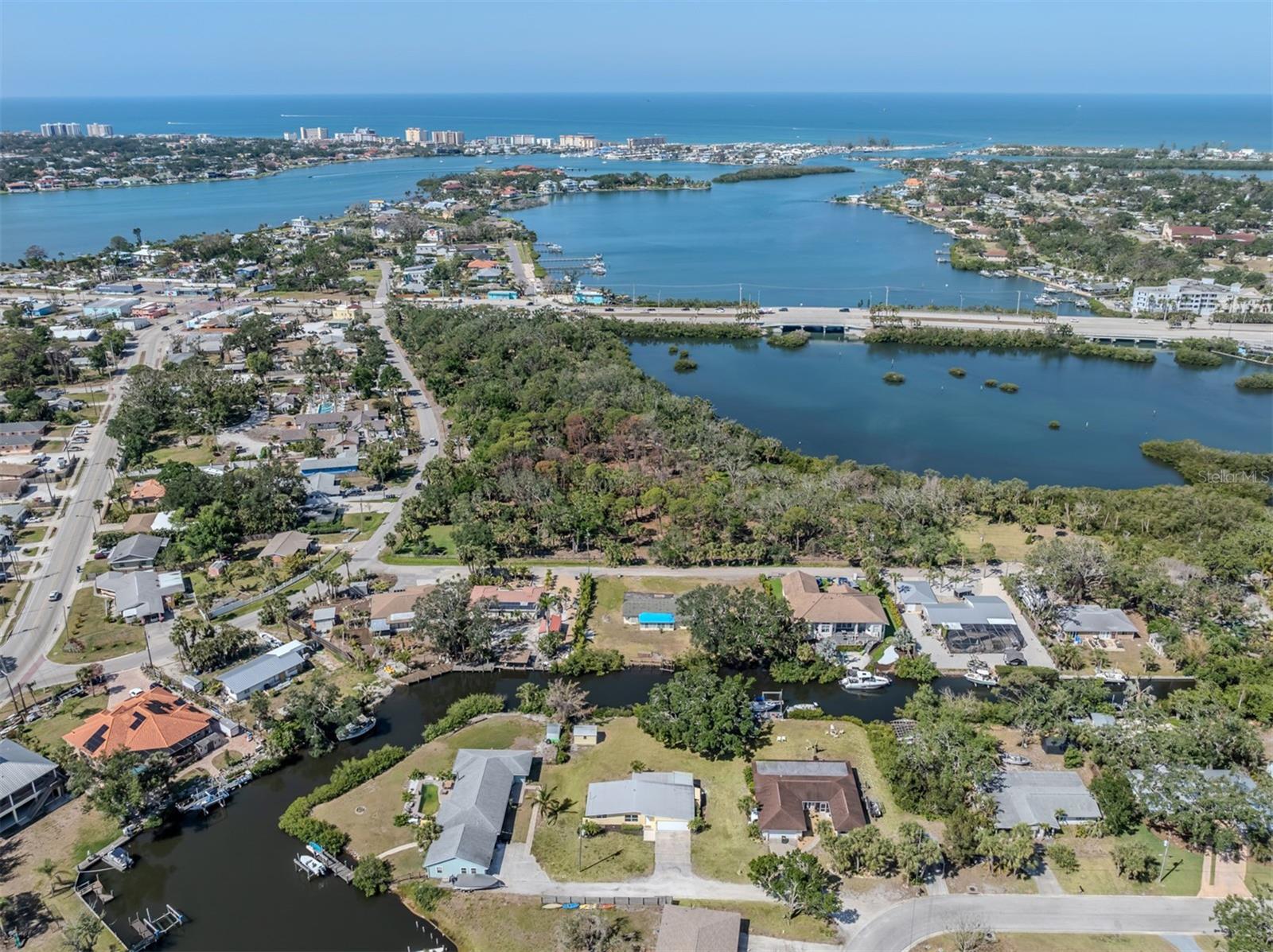 501 DONA DR, NOKOMIS, FL, 34275