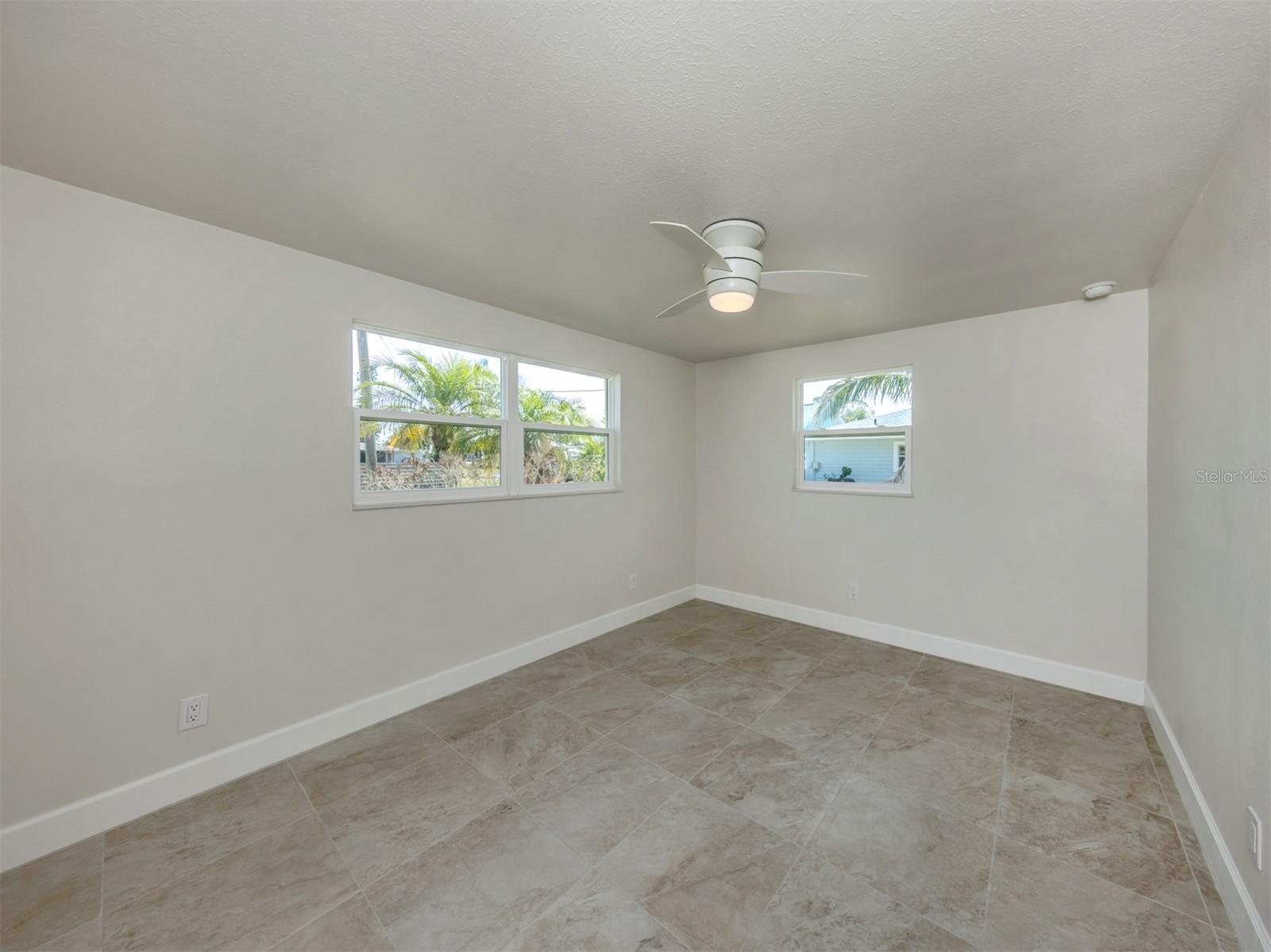 501 DONA DR, NOKOMIS, FL, 34275