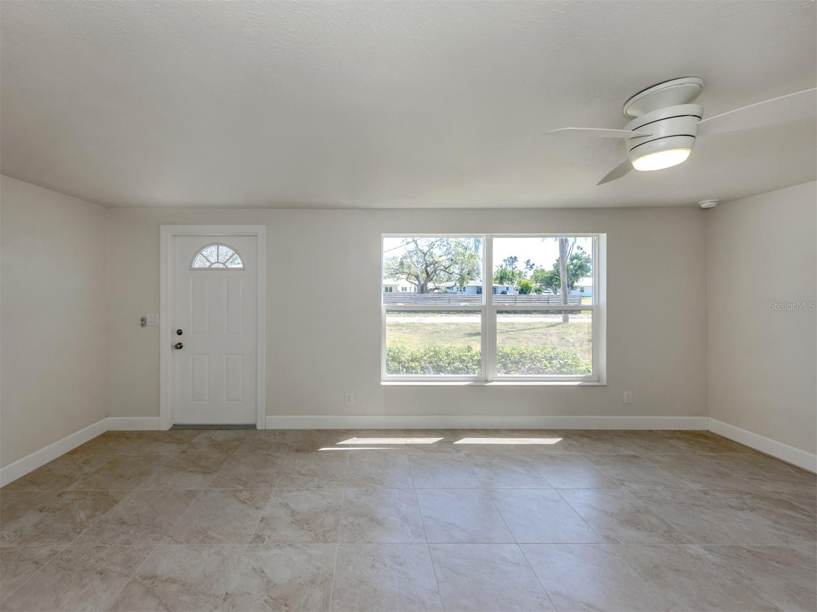 501 DONA DR, NOKOMIS, FL, 34275