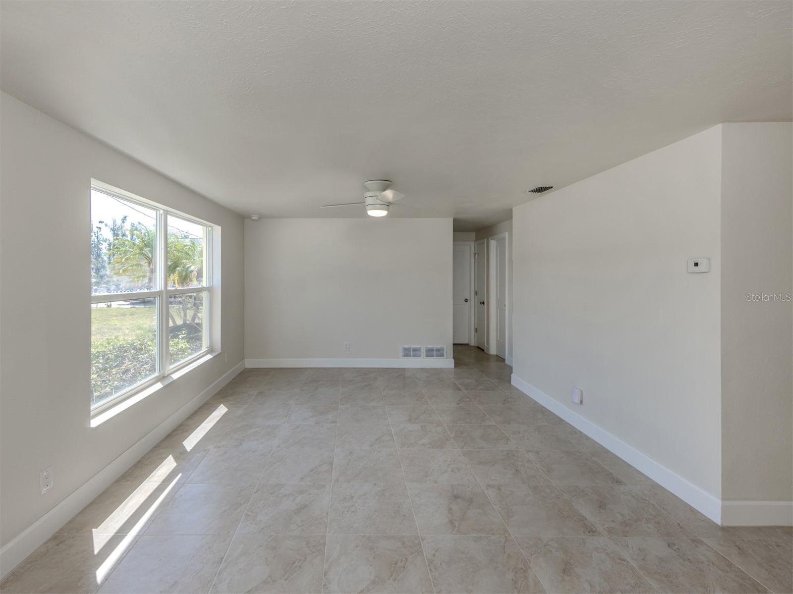 501 DONA DR, NOKOMIS, FL, 34275