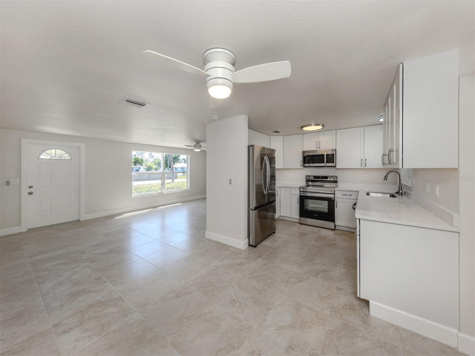 501 DONA DR, NOKOMIS, FL, 34275