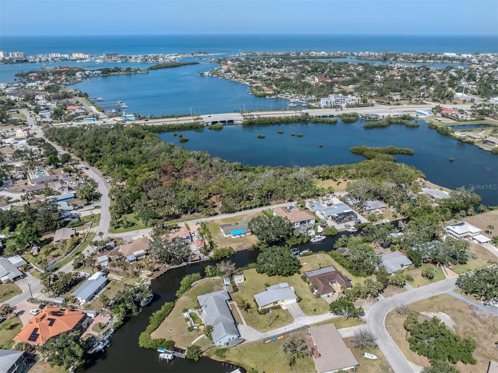 501 DONA DR, NOKOMIS, FL, 34275