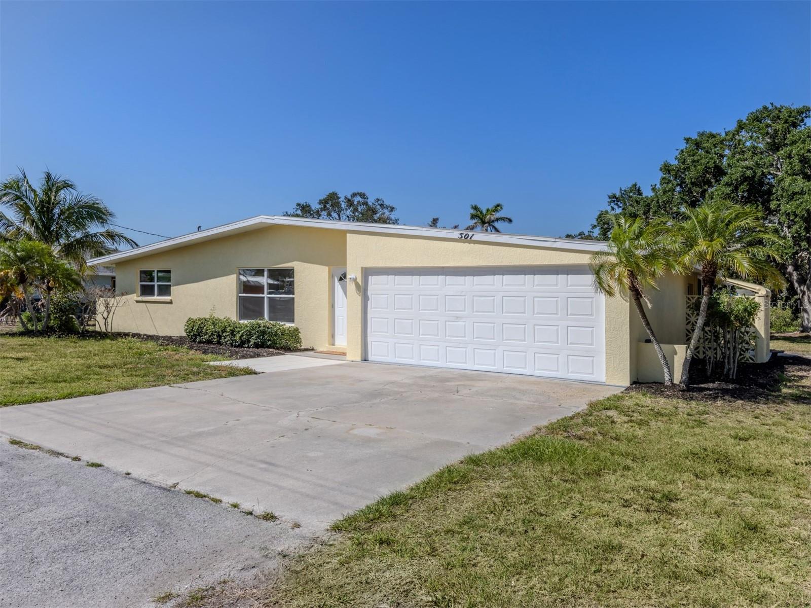 501 DONA DR, NOKOMIS, FL, 34275