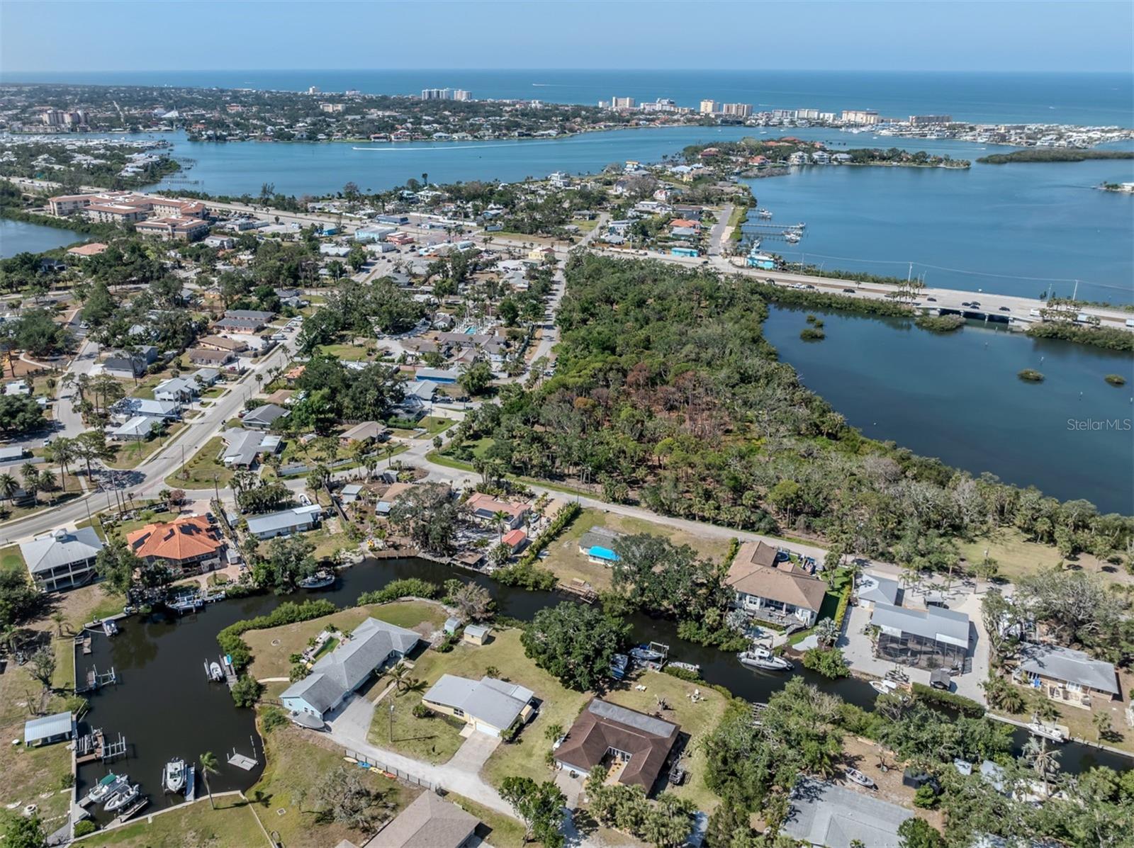 501 DONA DR, NOKOMIS, FL, 34275