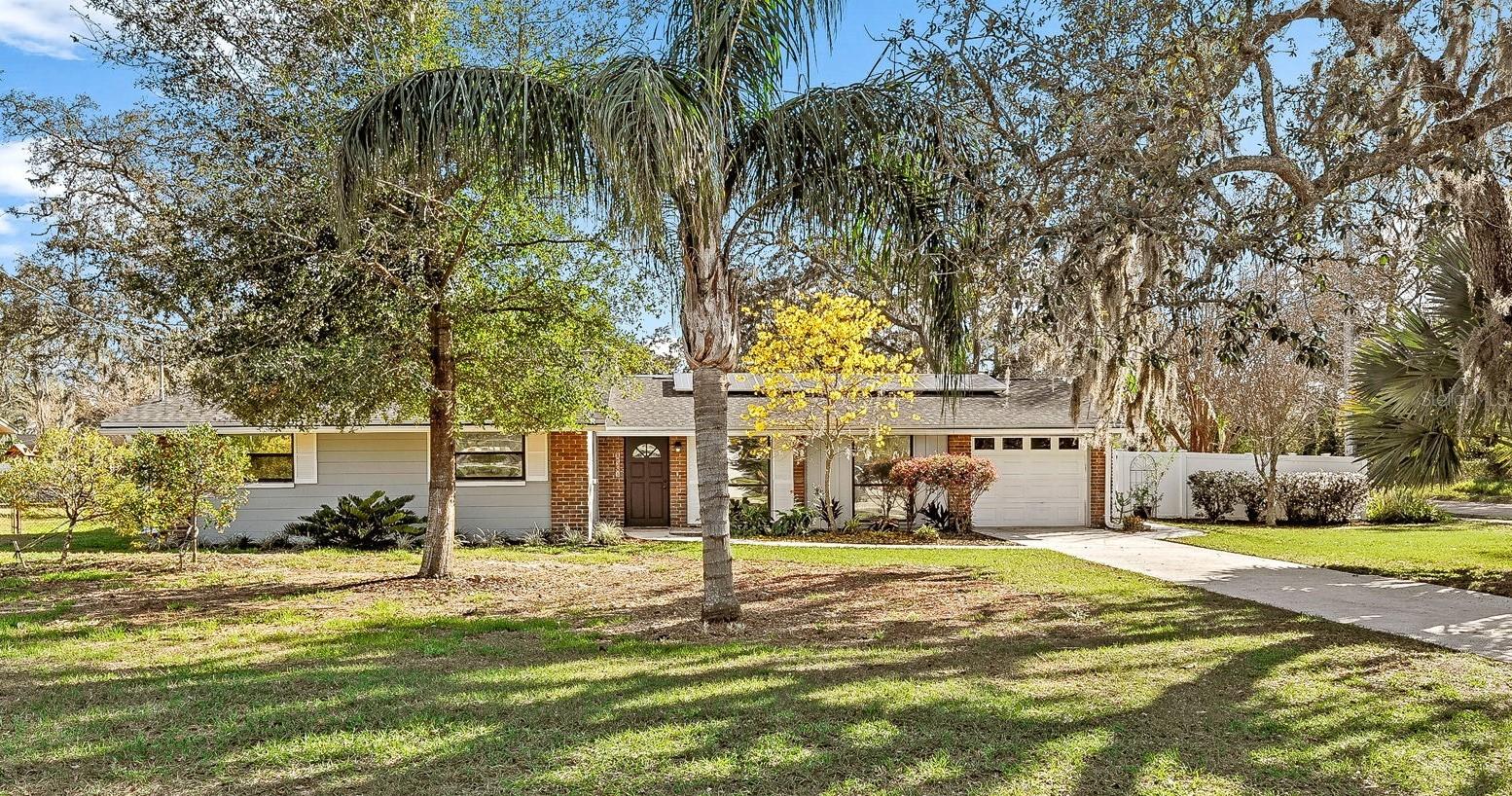 8701 ELMDALE PL, TAMPA, FL, 33637