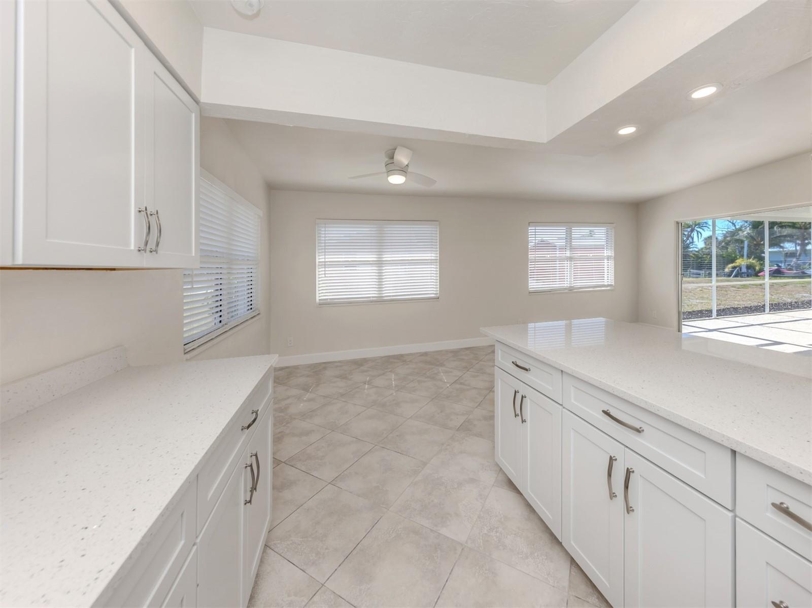 506 BUENA VISTA DR, NOKOMIS, FL, 34275