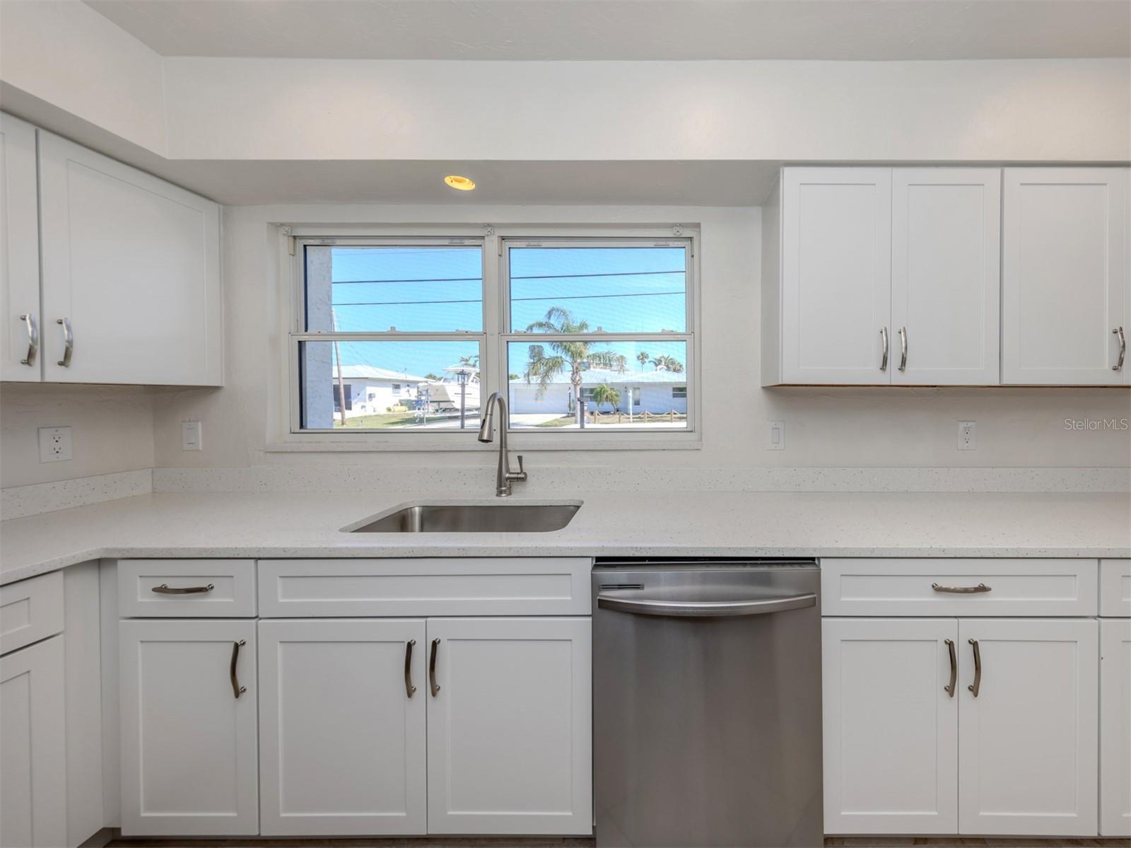 506 BUENA VISTA DR, NOKOMIS, FL, 34275