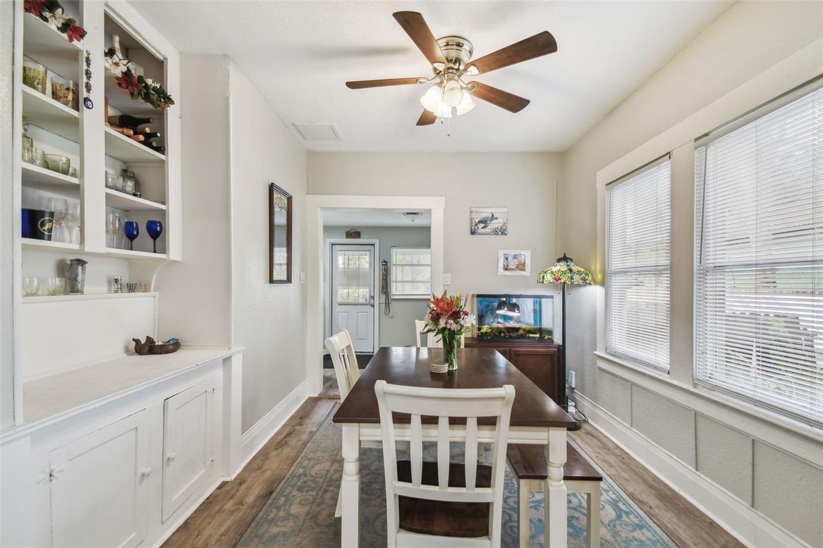 8306 N 10TH ST, TAMPA, FL, 33604