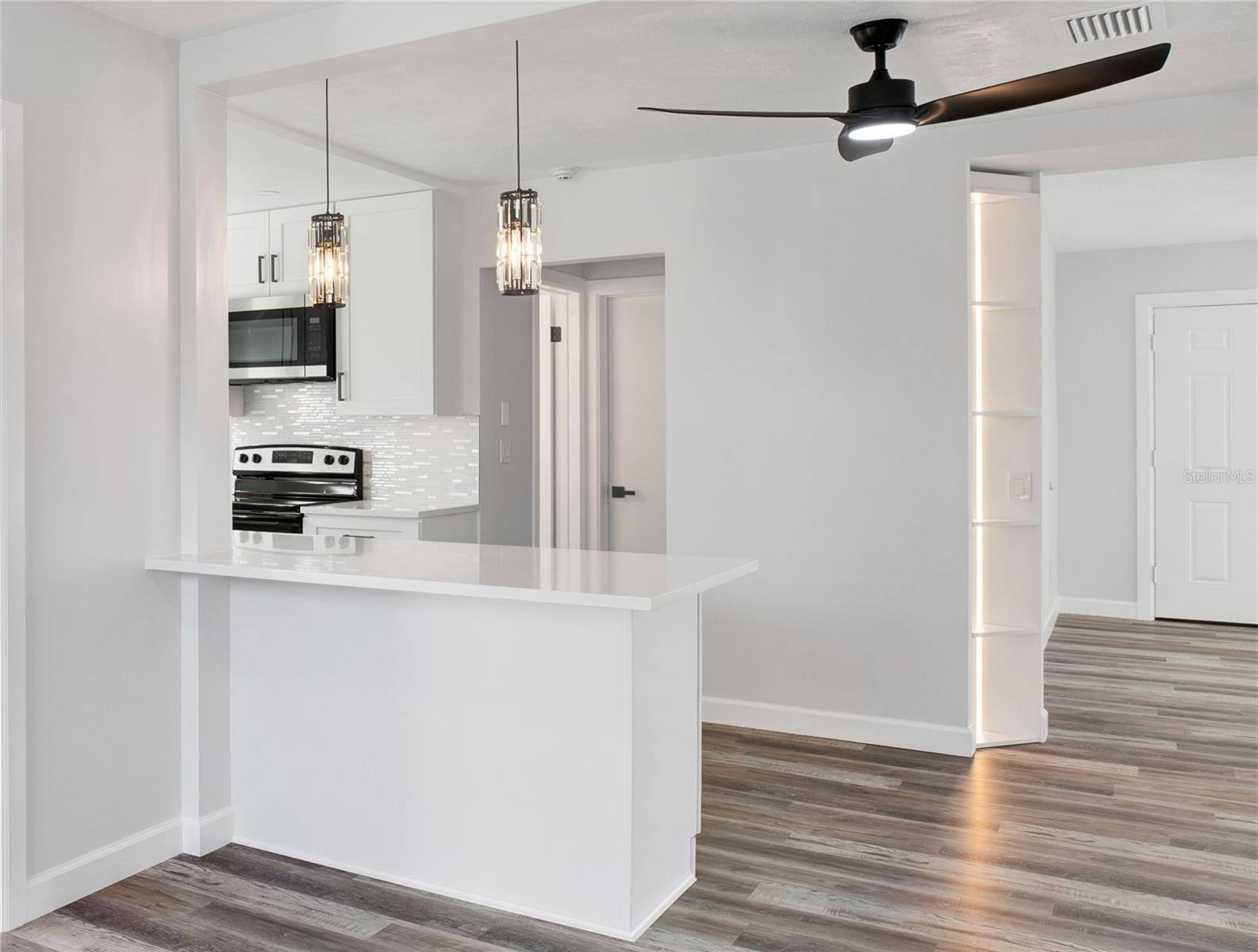 7042 HOLLYBAY RD, NEW PORT RICHEY, FL, 34653