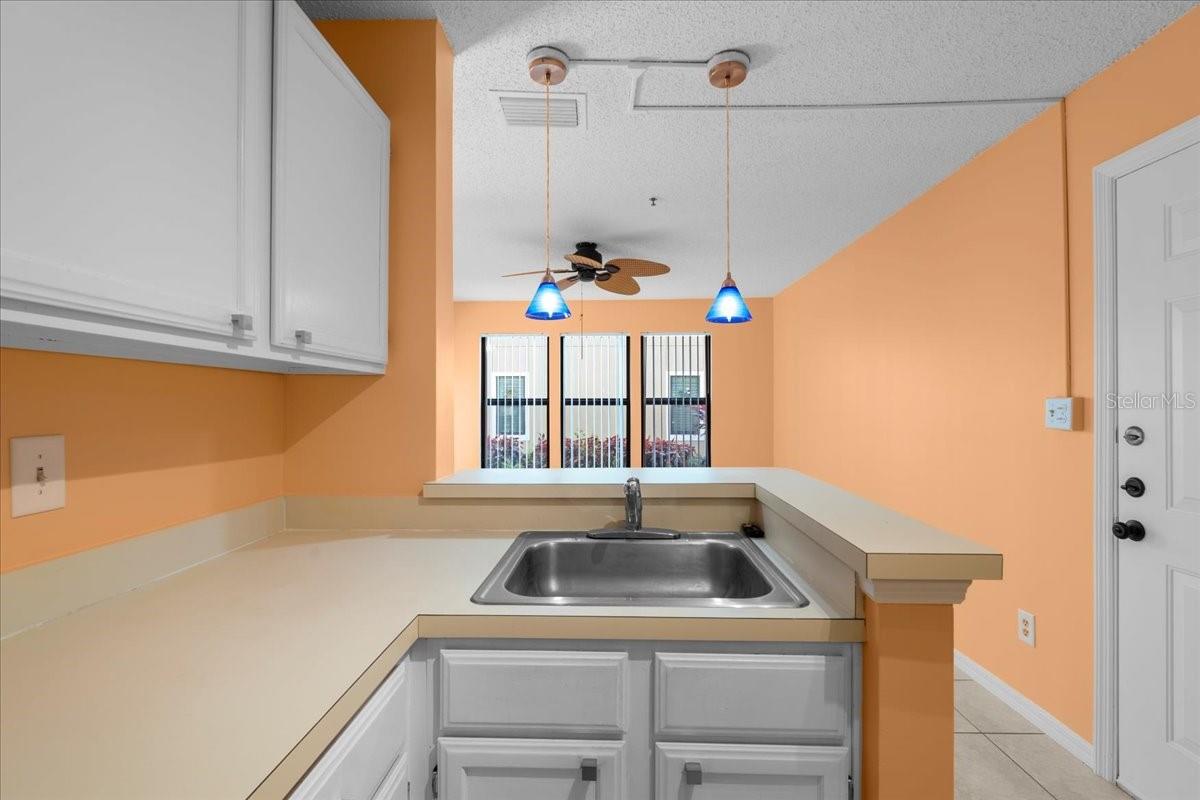 4001 CROCKERS LAKE BLVD #16, SARASOTA, FL, 34238