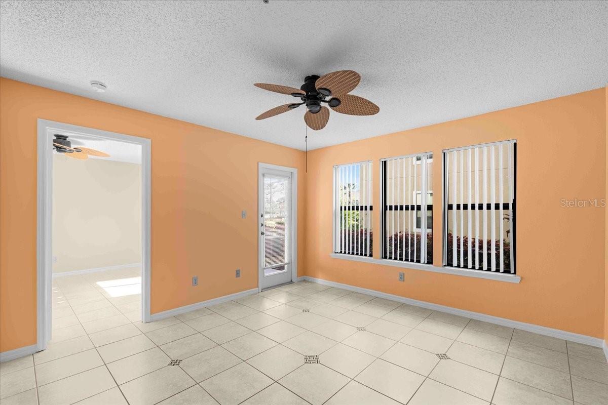 4001 CROCKERS LAKE BLVD #16, SARASOTA, FL, 34238
