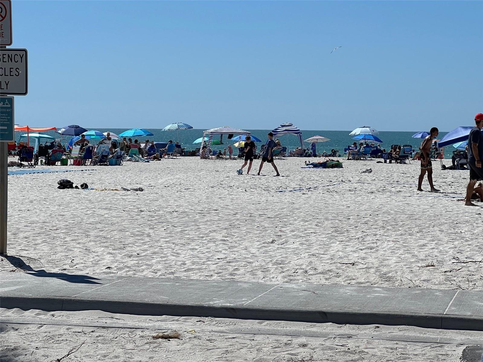 604 DUNDEE LN, HOLMES BEACH, FL, 34217