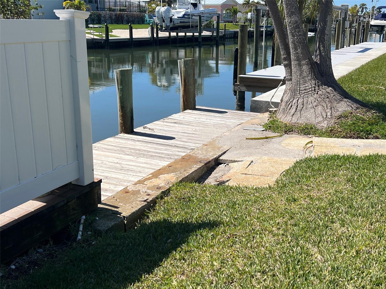 604 DUNDEE LN, HOLMES BEACH, FL, 34217