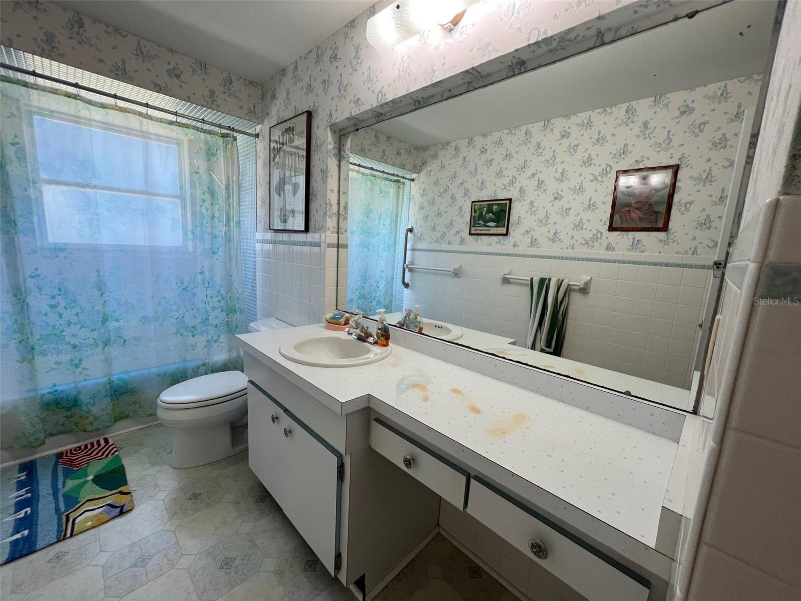 604 DUNDEE LN, HOLMES BEACH, FL, 34217