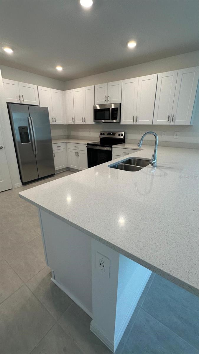 5684 LE MARYN WAY, KISSIMMEE, FL, 34758