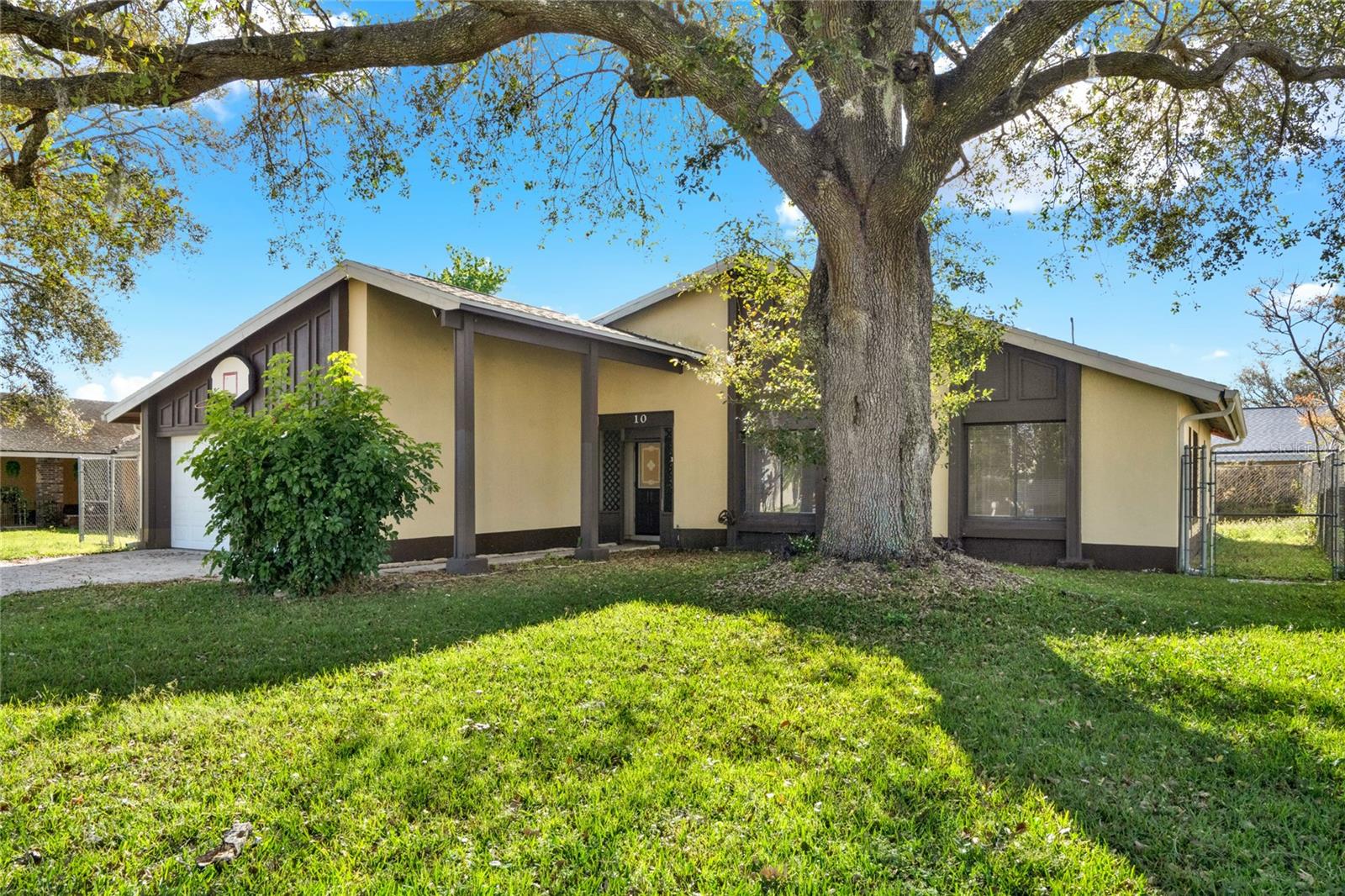 10 TROPHY LN, KISSIMMEE, FL, 34759