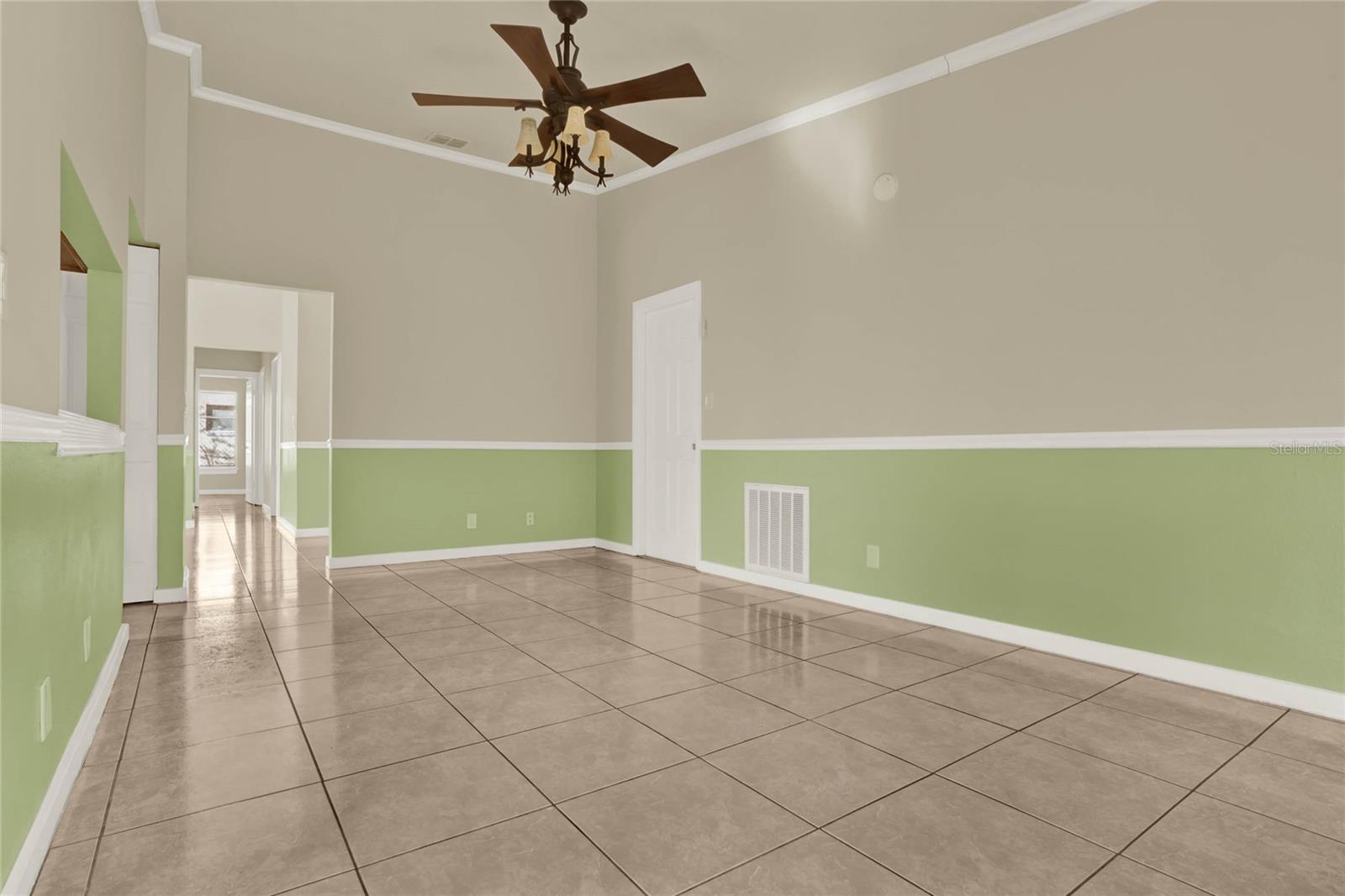 10 TROPHY LN, KISSIMMEE, FL, 34759