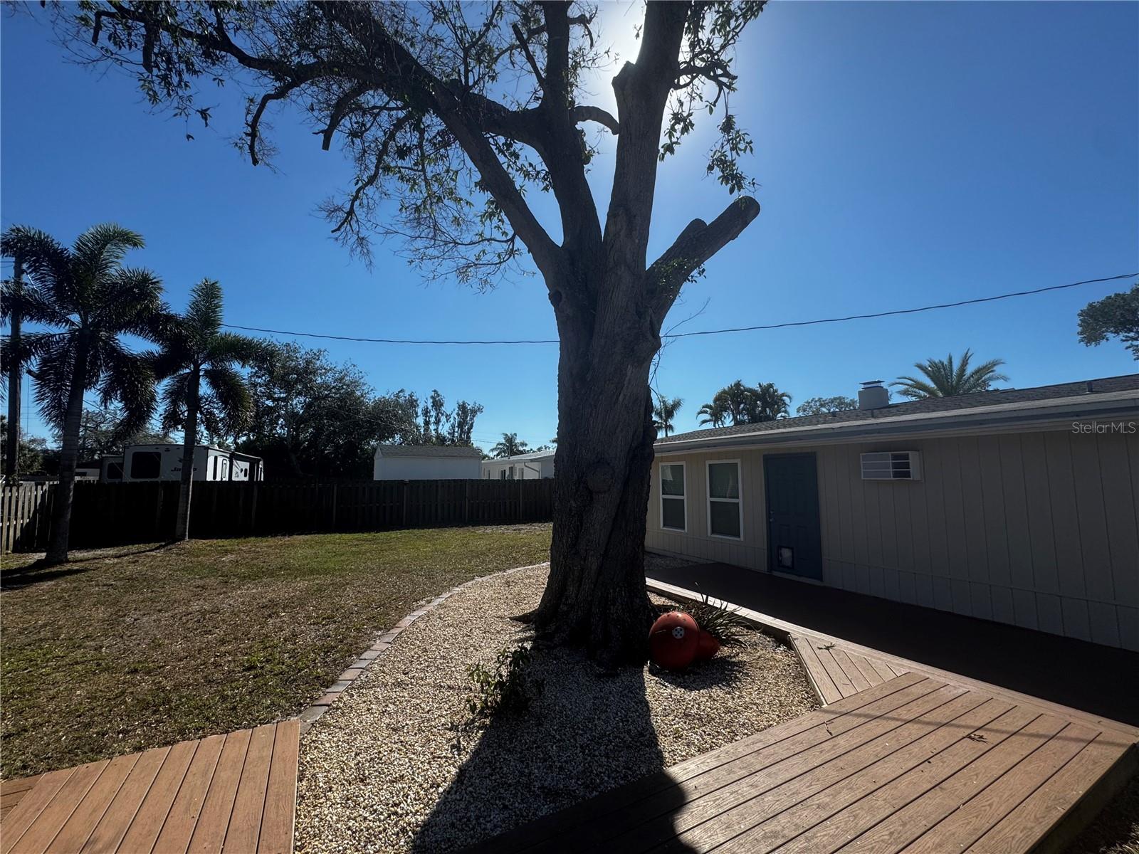 2717 GROVE PL, SARASOTA, FL, 34239