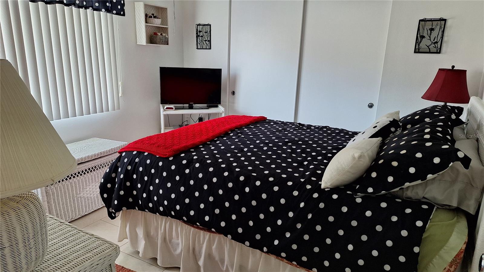 14 STRATHMORE BLVD #14, SARASOTA, FL, 34233