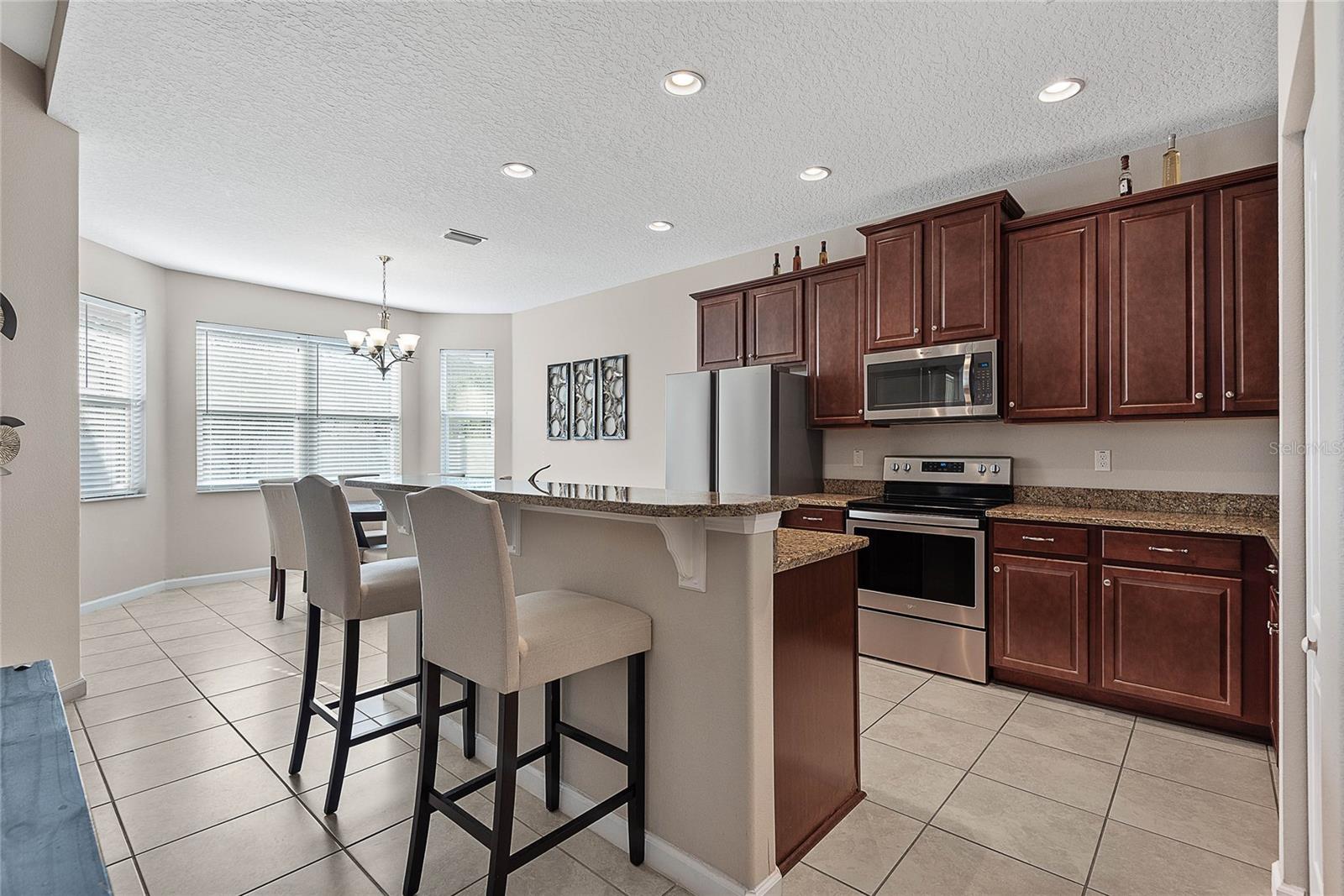 35 LINDSAY DR, PALM COAST, FL, 32137
