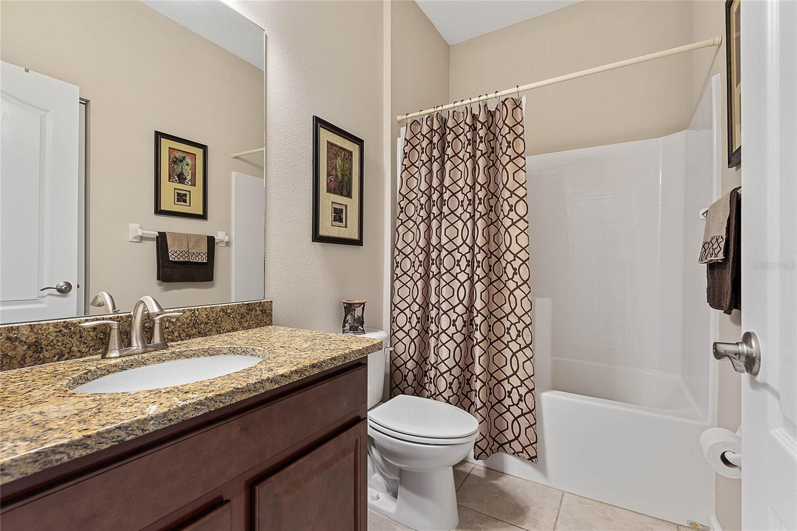 35 LINDSAY DR, PALM COAST, FL, 32137
