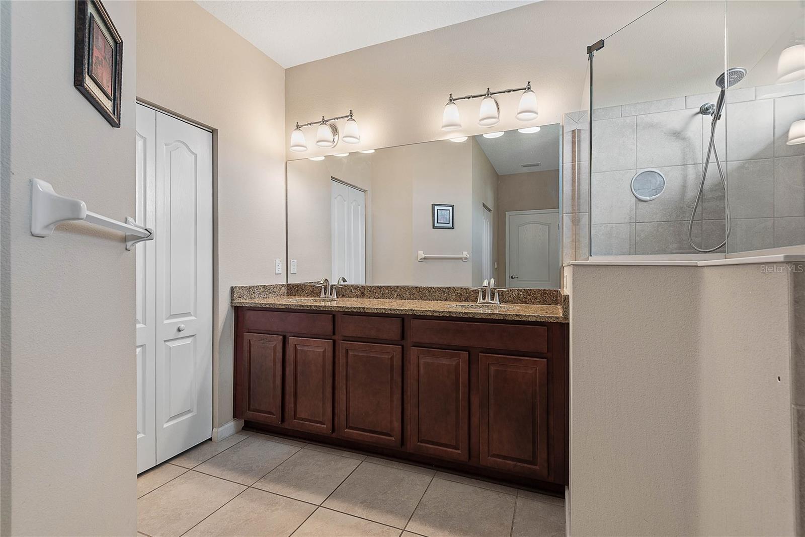 35 LINDSAY DR, PALM COAST, FL, 32137