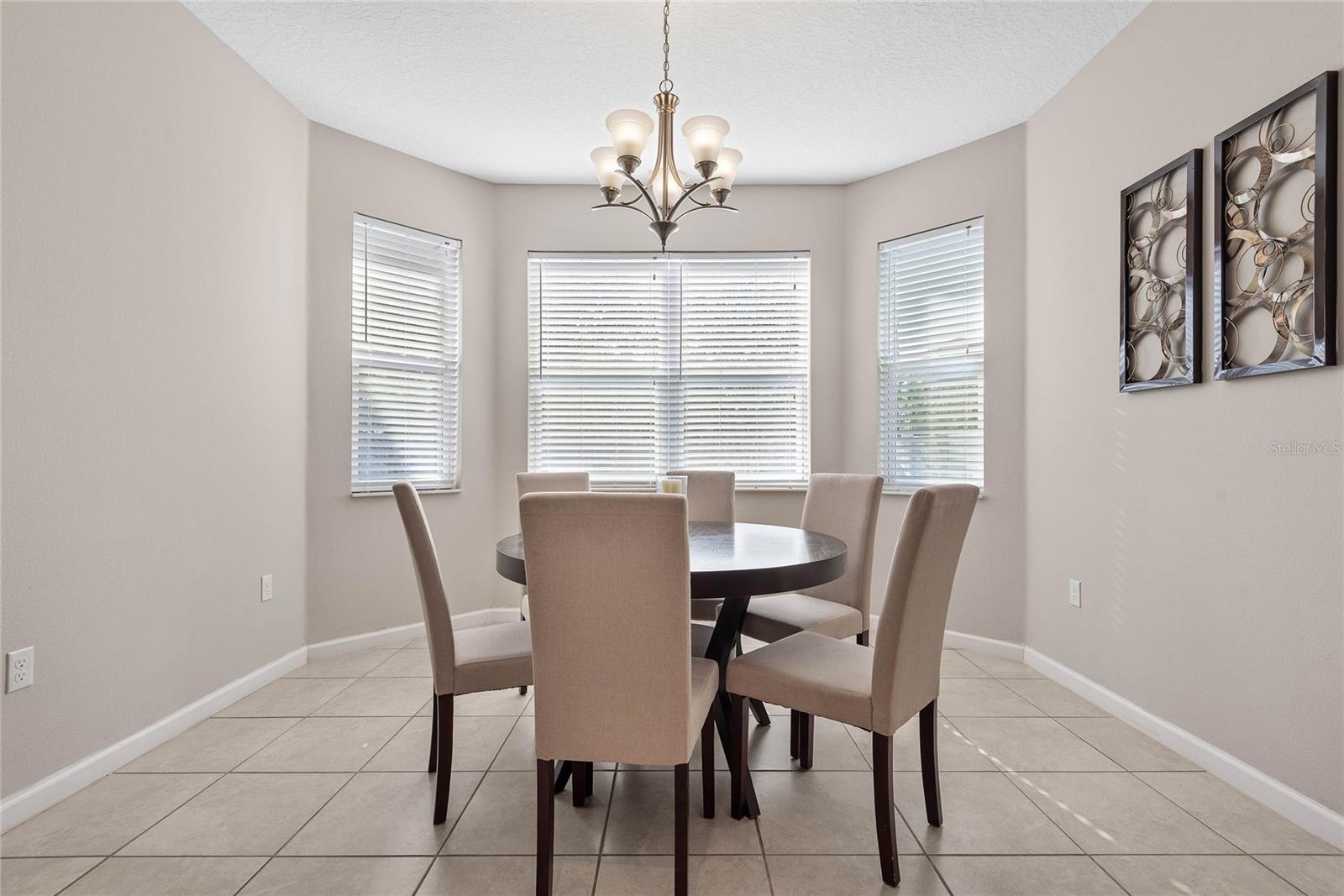 35 LINDSAY DR, PALM COAST, FL, 32137