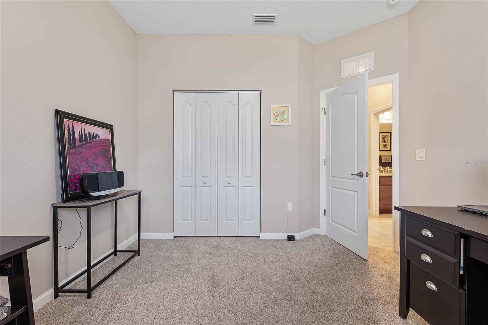 35 LINDSAY DR, PALM COAST, FL, 32137
