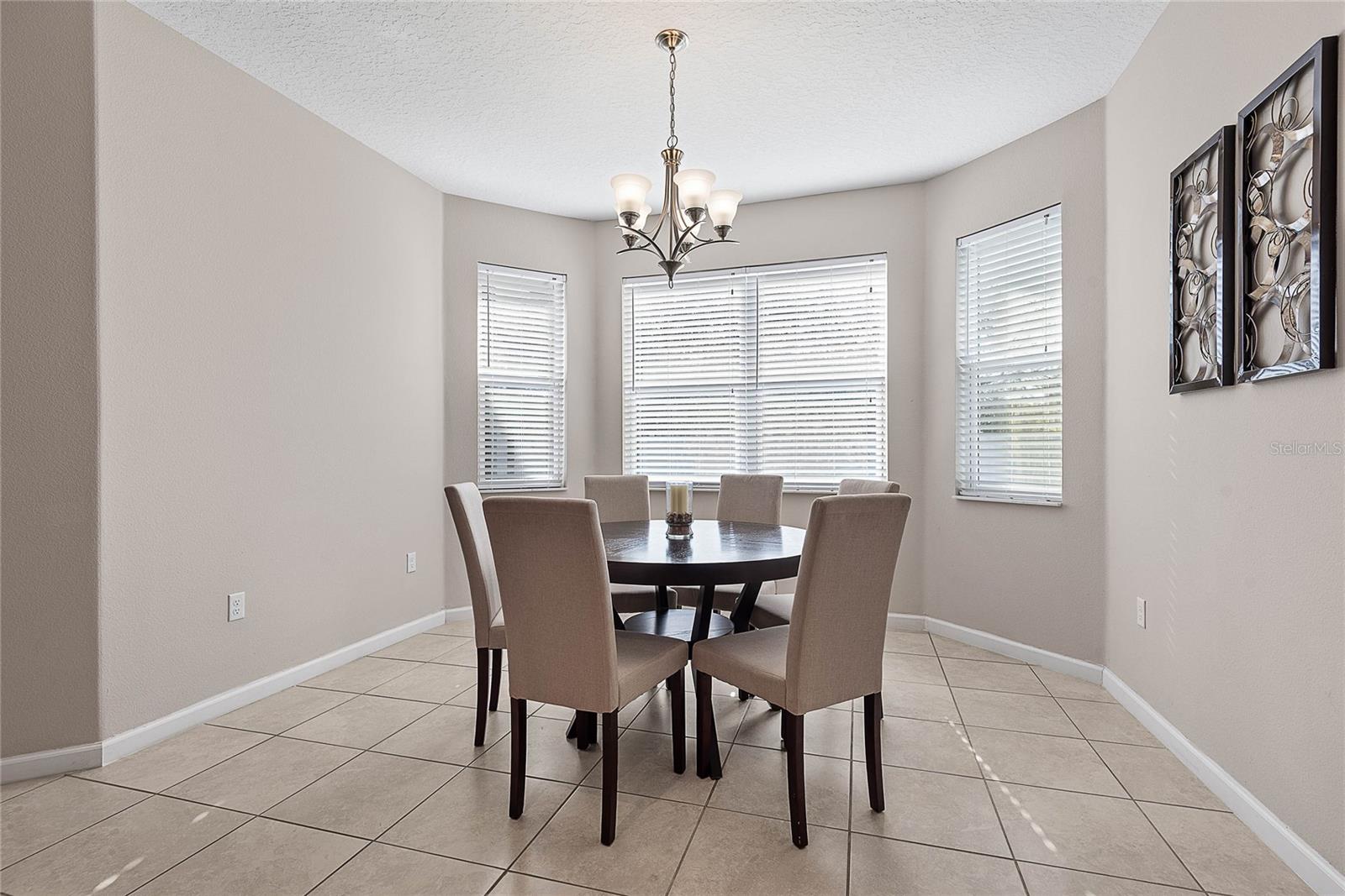 35 LINDSAY DR, PALM COAST, FL, 32137
