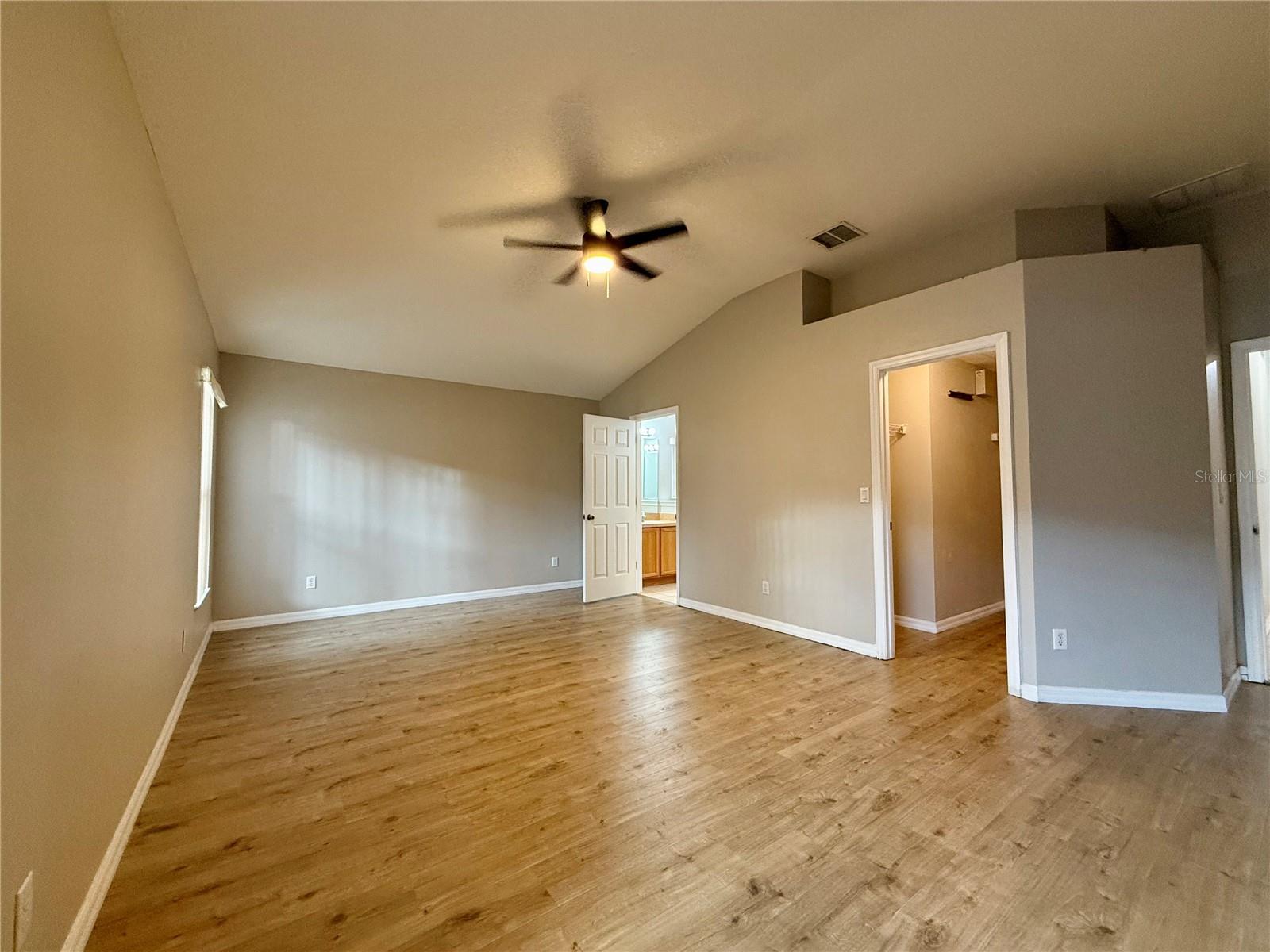 25141 IRONWEDGE DR, SORRENTO, FL, 32776