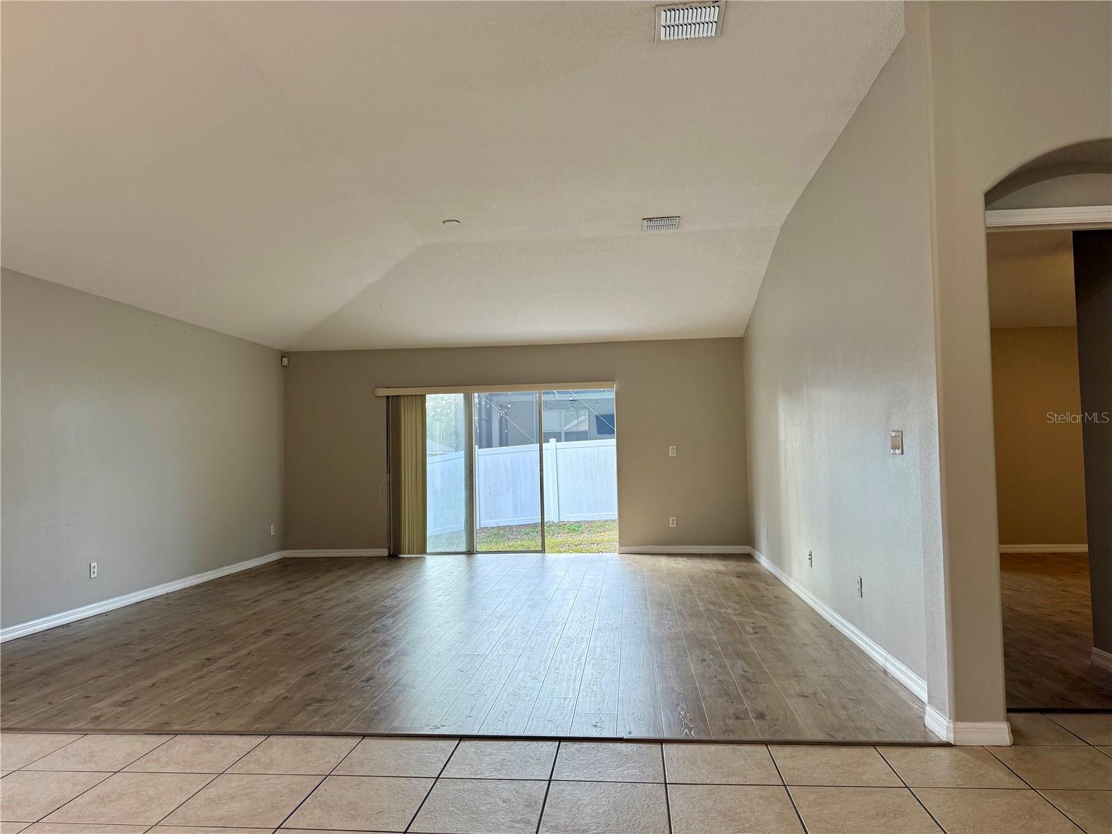 25141 IRONWEDGE DR, SORRENTO, FL, 32776