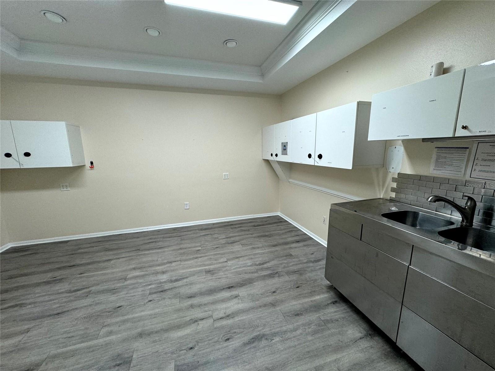 11309 COUNTRYWAY BLVD, TAMPA, FL, 33626