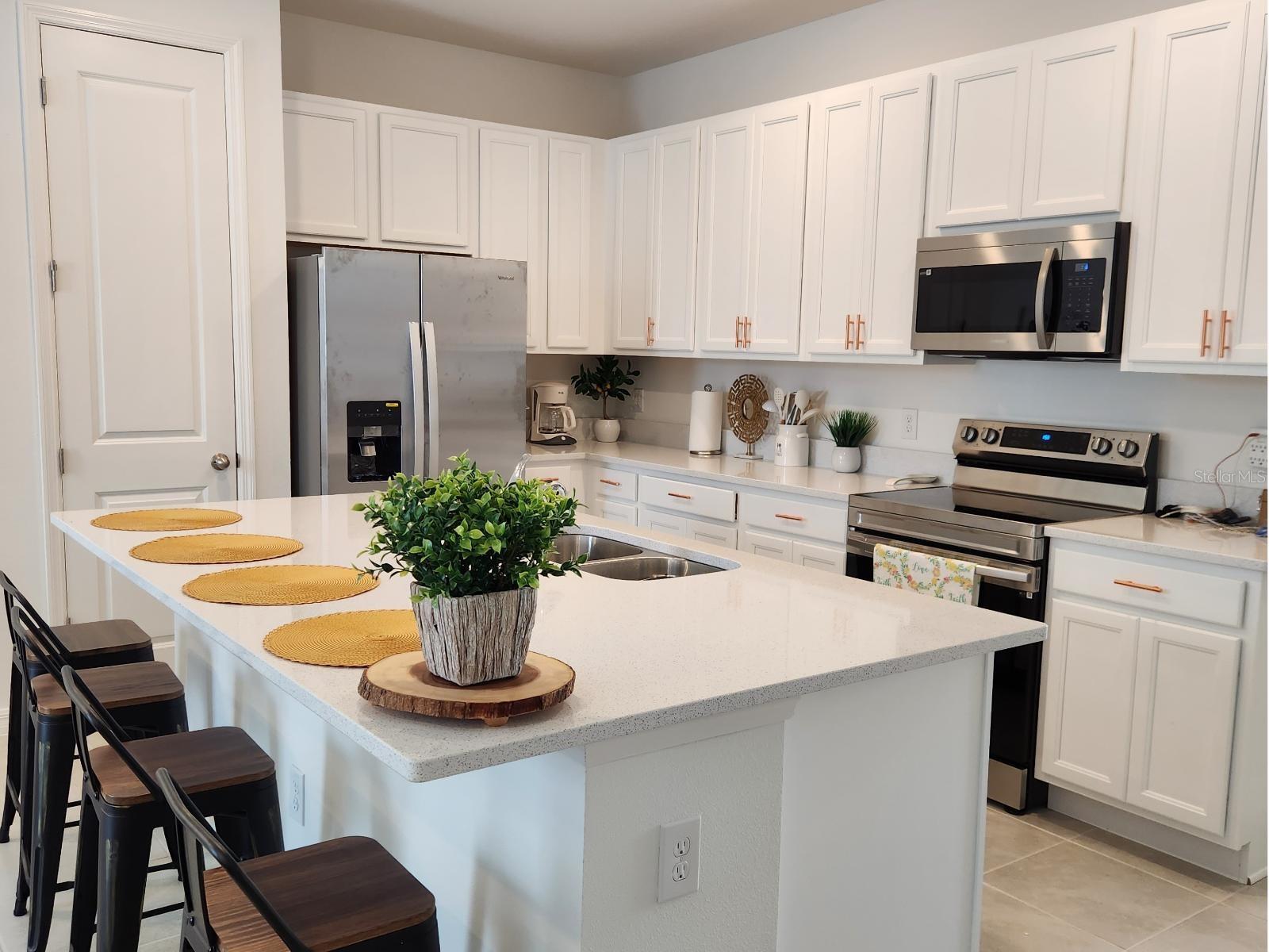 827 LONGBOAT DR, DAVENPORT, FL, 33896